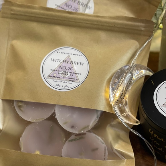 🧙‍♀️Witchy Brew Fall Candles & Wax Melts  Luxury Candles Halloween Candl… - Picture 9 of 17